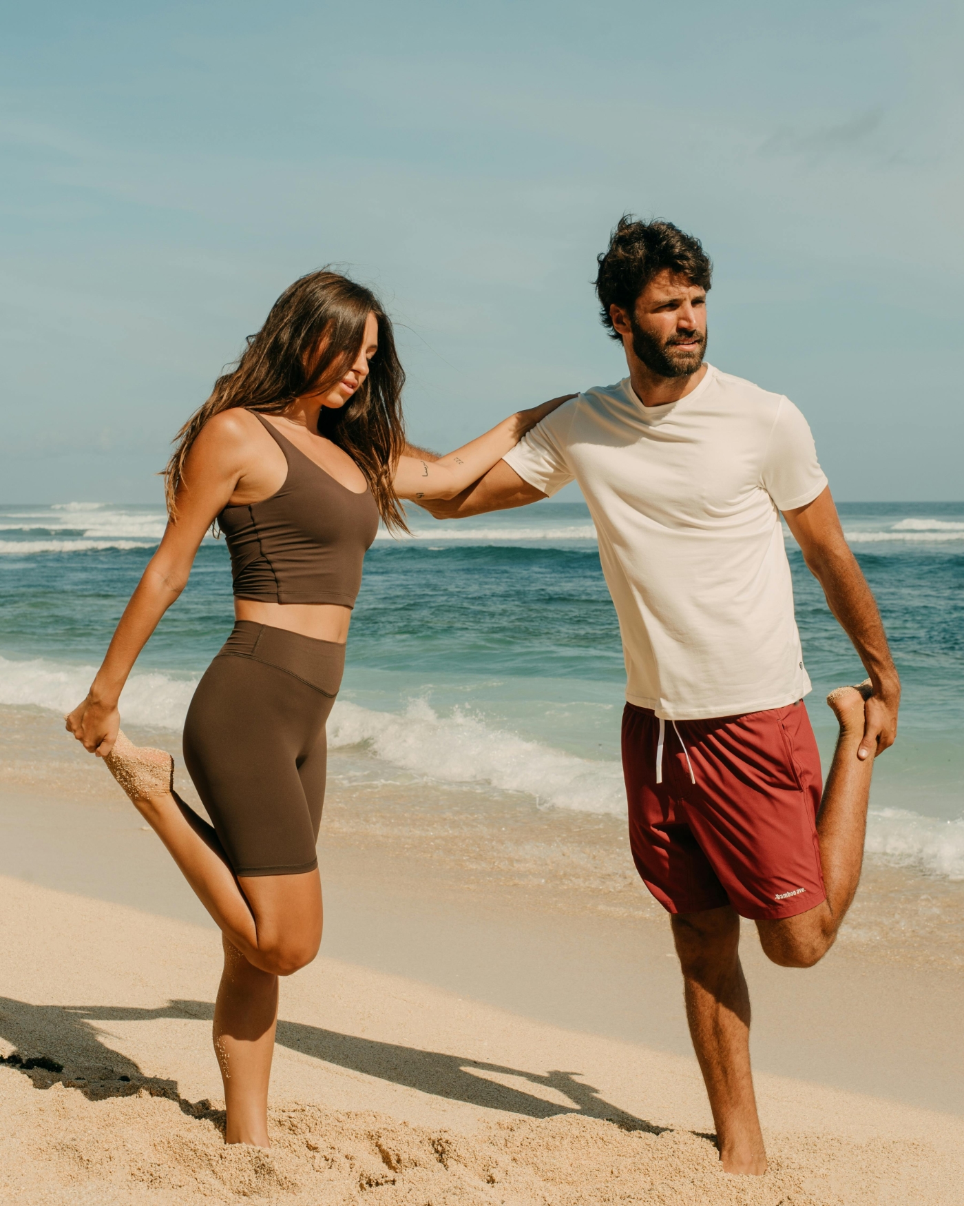 couple_beach_australia_anti_sweat